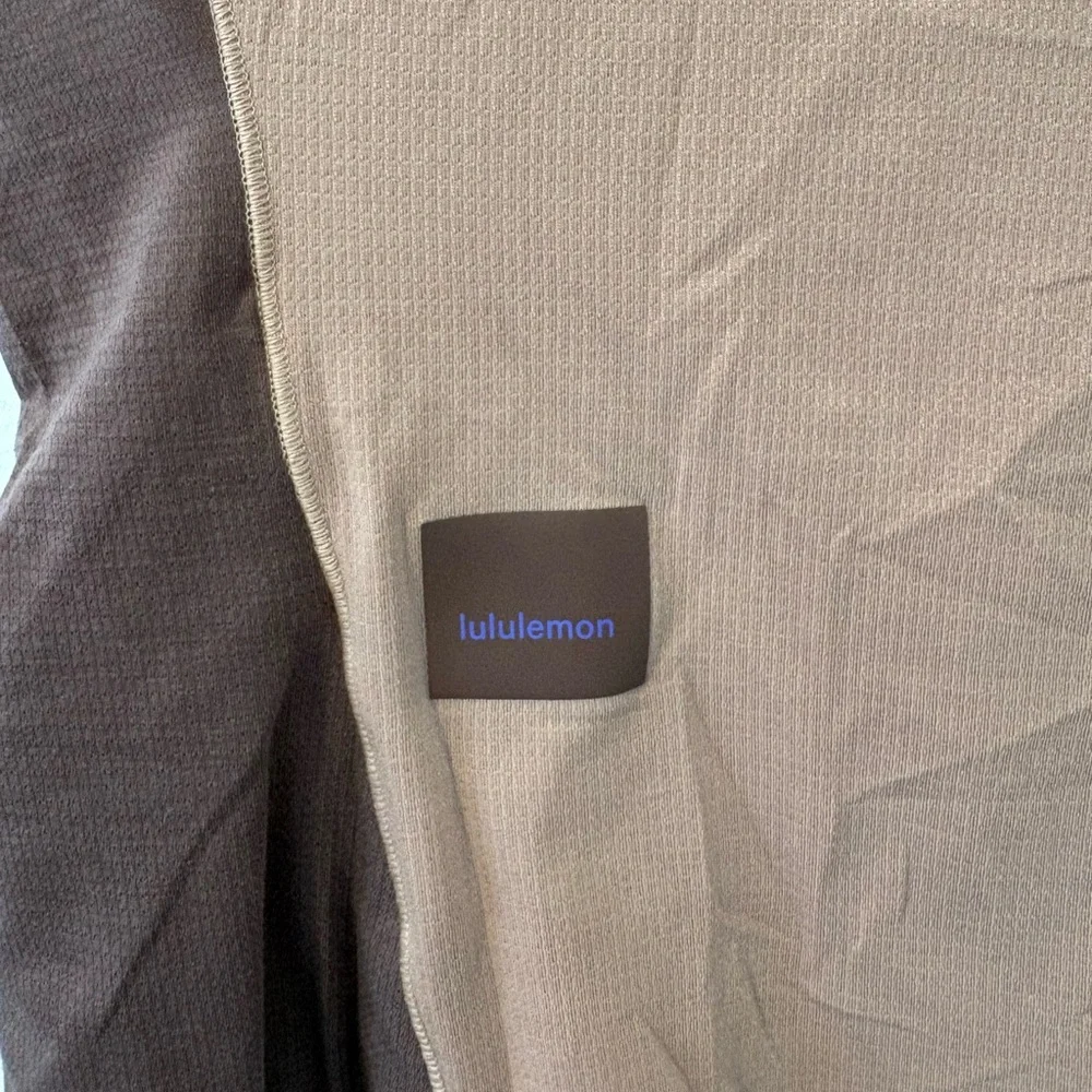 Lululemon Cap Sleeve Hiking Top Small - Picture 6 of 6